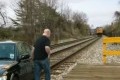 Hur du undviker att bli träffad av ett tåg
