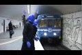 Blue Man Group åker tunnelbana (Stockholm Subway )