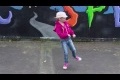 6årig tjej dansar jumpstyle!